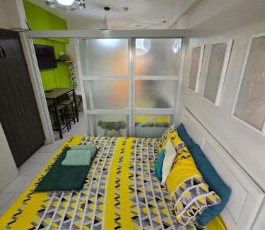 San Jose Apartment | Mary's Crib Cityland Prime Tagaytay with Free Wifi & Swimming