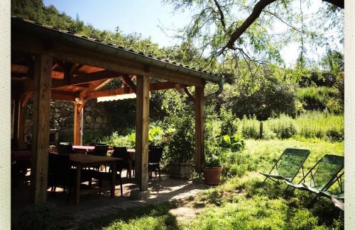 Mosset Bed & Breakfast | Mas Lluganas