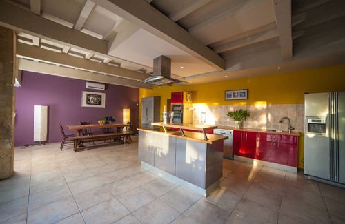 St.-Remy-de-Provence House | Mas St Rémy de Provence, swimming pool, private cinema, pétanque pitch, table football