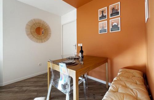 Quartier Vilmorin Apartment | Massy Home, votre cocon à 2 pas du RER et de la gare TGV