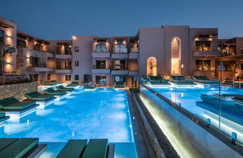 Analipsi Villa | Masterful Chersonisos Suite | Rhya Suite | Adults Only | Private Furnished