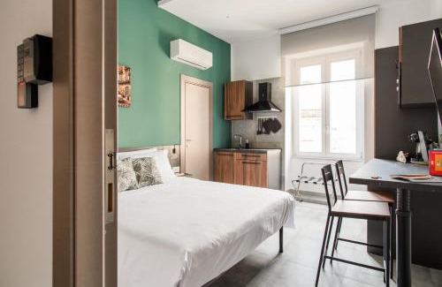 Historical Center House | Materdei Rooms - Camere con cucina privata vicino Metro e colazione inclusa