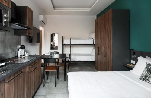 Historical Center House | Materdei Rooms - Camere con cucina privata vicino Metro e colazione inclusa