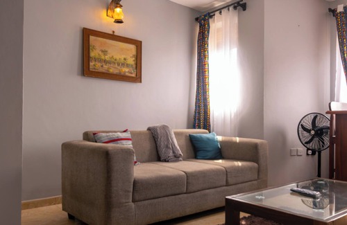 Kampala House | Matinza Homes, Makerere - 10min Drive to KLA City Wi-Fi Included