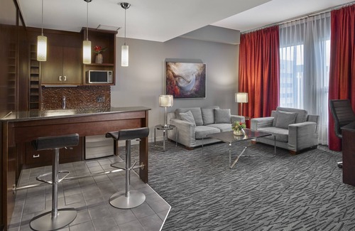 Downtown Edmonton Hotel | Matrix Hotel