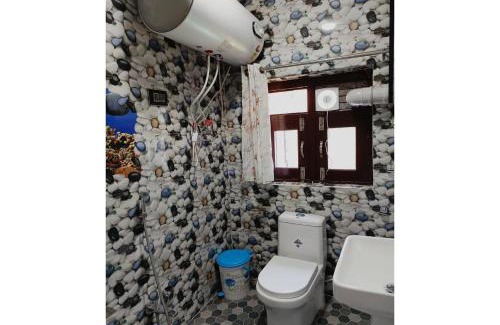 Srinagar House | Max Villa Guest House, Tangmarg