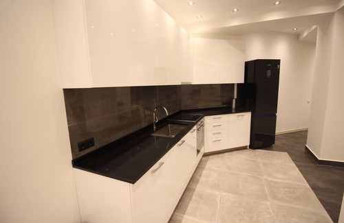 Saburtalo Apartment | Maxela Rooms & Suites