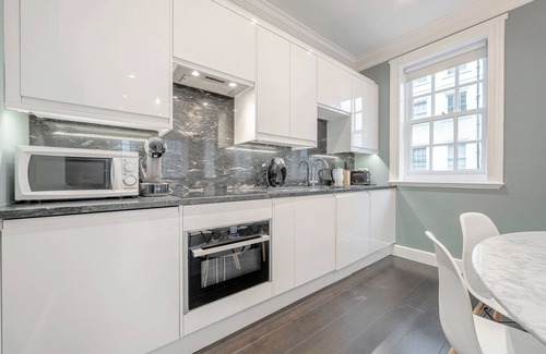 Marylebone Apartment | Mayfair Gem