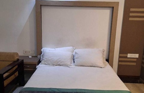 Dimapur Hotel | MAYUR HOTEL