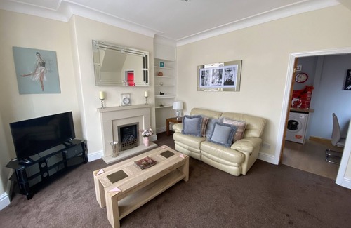 Lytham St. Anne's House | Meadow house 3 bed semi in leafy lytham