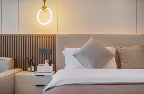 Kunming City Centre Apartment | Meet at Kunming Colorful Gate Shangpin Apartment