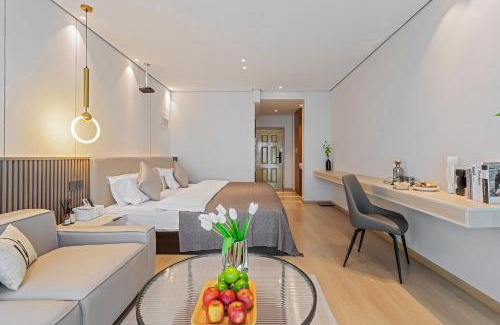 Kunming City Centre Apartment | Meet at Kunming Colorful Gate Shangpin Apartment