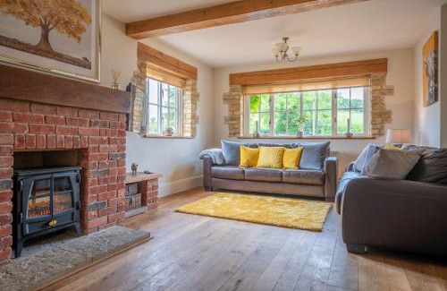 Charingworth House | Mellowstones