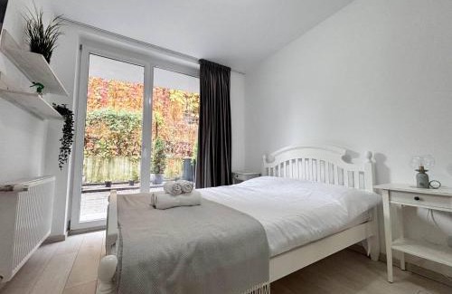 Cluj-Napoca Apartment | Mera Escape Private Parking And Terrace