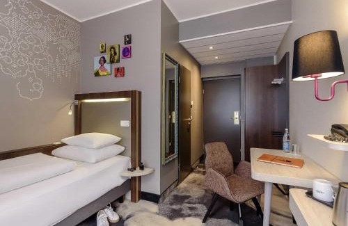 Dom Pedro Hotel | Mercure München am Olympiapark