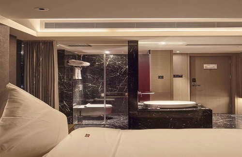 Dongguan Street Hotel | Mercure Yangzhou Dongguan Street