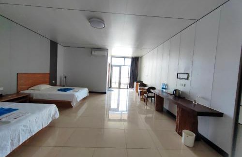 Honiara Hotel | Mermaid N2