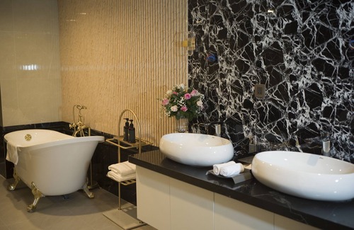 Da Lat Hotel | MERPERLE DALAT HOTEL