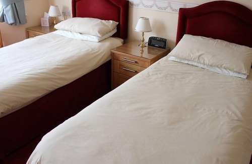 Worthing Bed & Breakfast | Merton House