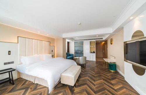 Hongshan Hotel | Metropolo Jinjiang Wuhan Optics Valley Science and Technology Exhibition Center