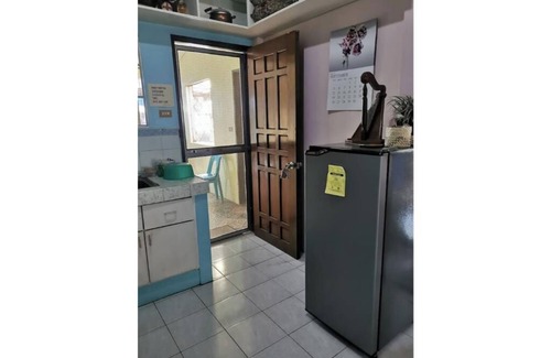 San Juan Apartment | MH Kappia Room in Urbiztondo, San Juan, LU