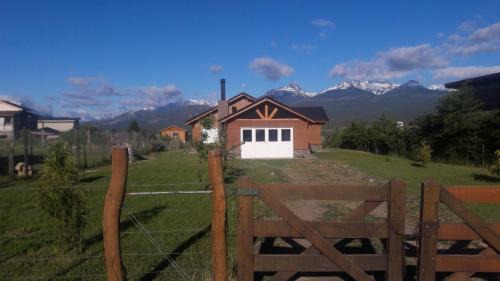 Trevelin House | Mi casita en la loma