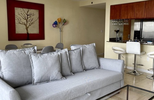 Brickell Apartment | Miami Downtown City view 3BR Air Hockey &Ping Pong