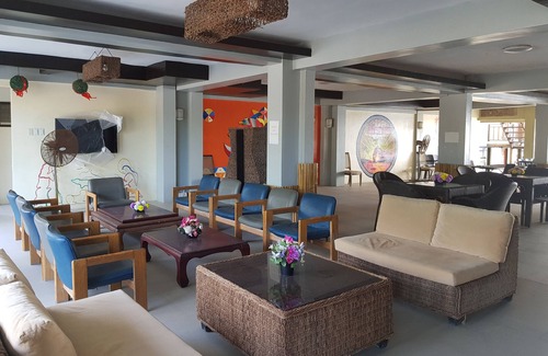 Morong Hotel | Miami Heat Beach Resort