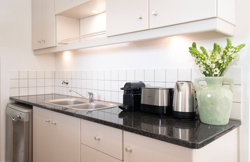Stellenbosch Central Apartment | Middedorp Villa and Apartments