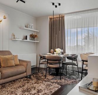 Aviatiei Apartment | Mido Bird Luxury Apartment with Private Parking & Self Check-in