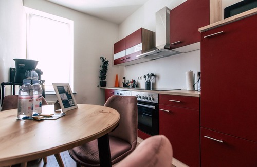 Zentrum-Nord Apartment | Midtown 2-zimmer-appartement mit Küche - Luga Homes - Mitte