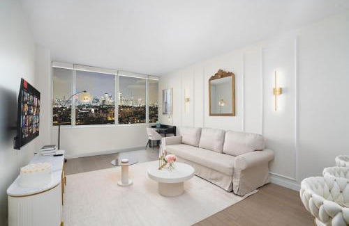 Hoboken Apartment | Midtown View with Pool- Minutes to City