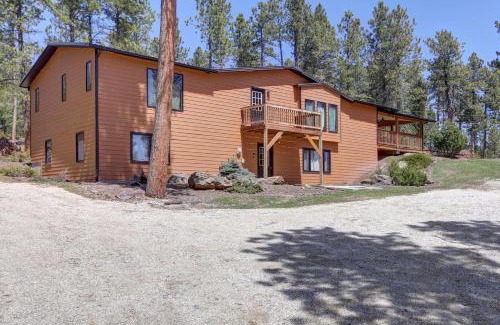 Deadwood House | Midway Meadows - very Private!