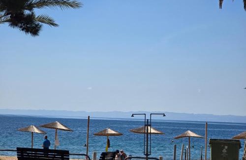 Kalyves Polygyrou House | Mikiverna Beachfront Family Maisonette