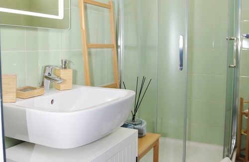 Bullona Apartment | " Milan center suite" Sempione PDF8 10 min from Duomo and 300m from MM5