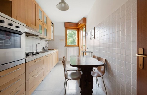 Ripamonti Corvetto Apartment | Milan Rogoredo Balcony Apartment x6