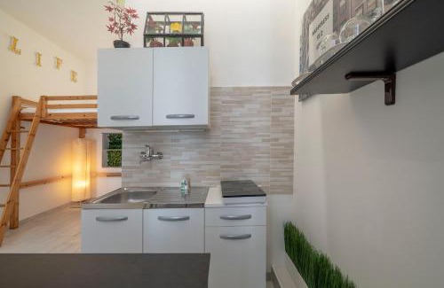 Casoretto Apartment | Milan Saint Alexander Apartment