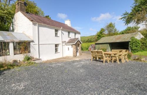 Garn Fadryn House | Mill House Main House