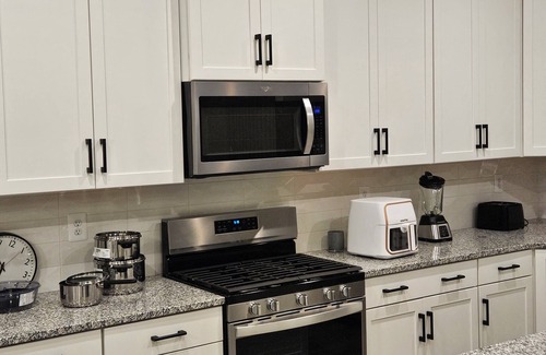 South Gate House | Millersville Haven