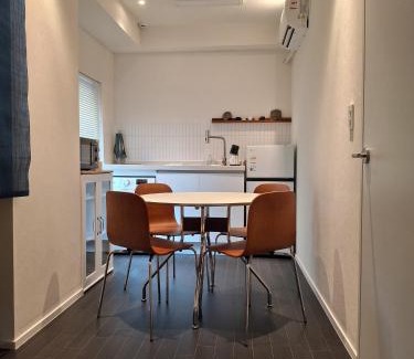 Gwanghui-dong Apartment | Min's Home 2 동대문DDP 도보5분 '단독공간 전체 이용' 명동 광화문 홍대 광장시장 한남동 성수