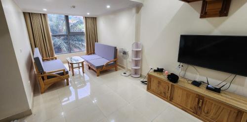 Hoang Mai Apartment | Minimalism 2-floor apartment