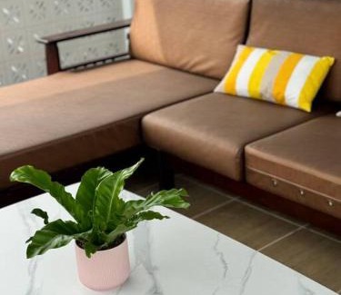 Samsen Nok Villa | MIQ HK256 5BR MRT Ratchada and HuaiKhwang