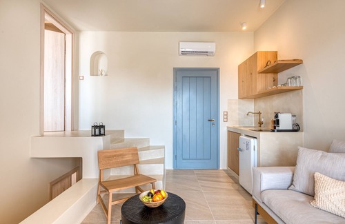 Naxos Hotel | Mirabelle Luxury Villas
