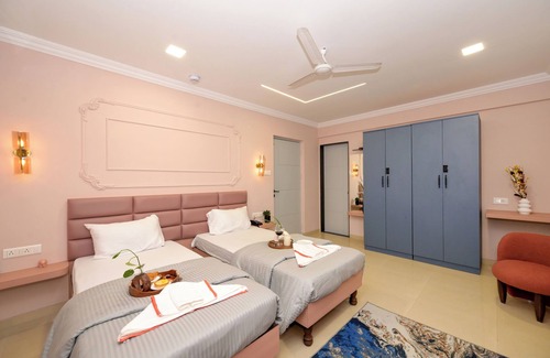 Viman Nagar Hotel | Miraya Inn