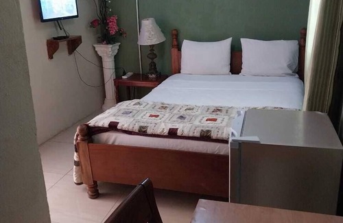 Monrovia House | Miss. Emily Place