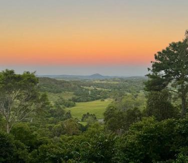Mapleton House | Misty Valley Cottage