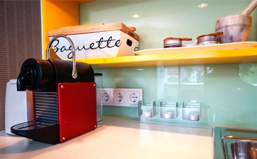 Rhein-Erft-Kreis District Apartment | Mit Aufzug in die Ferienwohnung 02 "Zum Ritter" und in der Nähe von Köln mit Stil übernachten