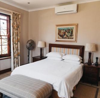 Koelenhof Apartment | Mitre's Edge Pool House