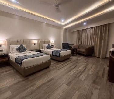Dehradun Hotel | Mj Aero Suite