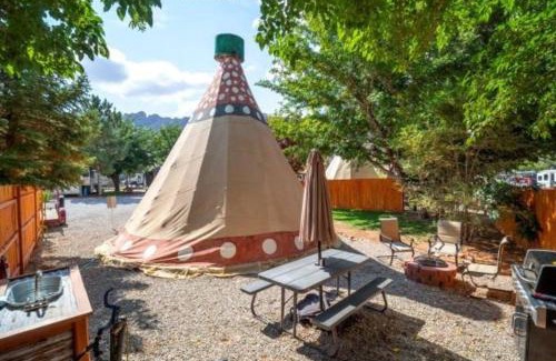 Moab South Valley House | Moab RV Resort Glamping Tipi OKTP-52